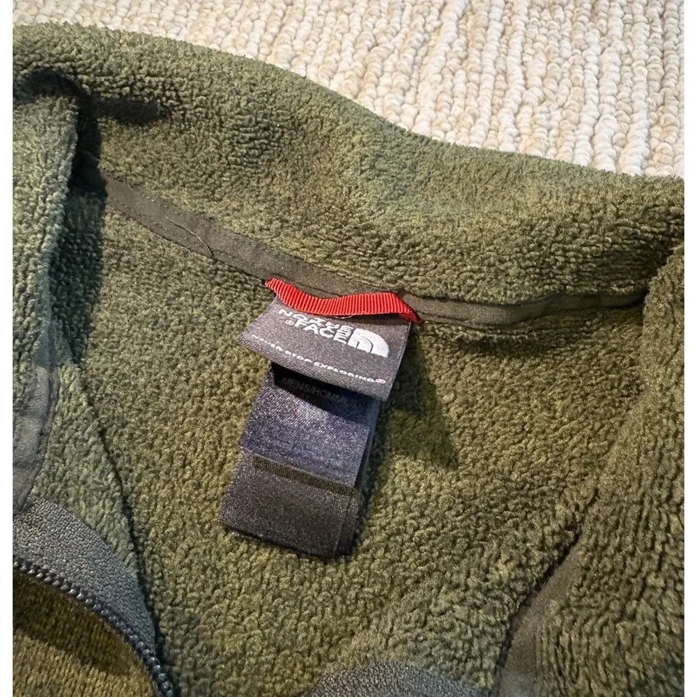 The North Face Better Sweater Quarter Zip Pullover Men's Medium Olive Green Knit